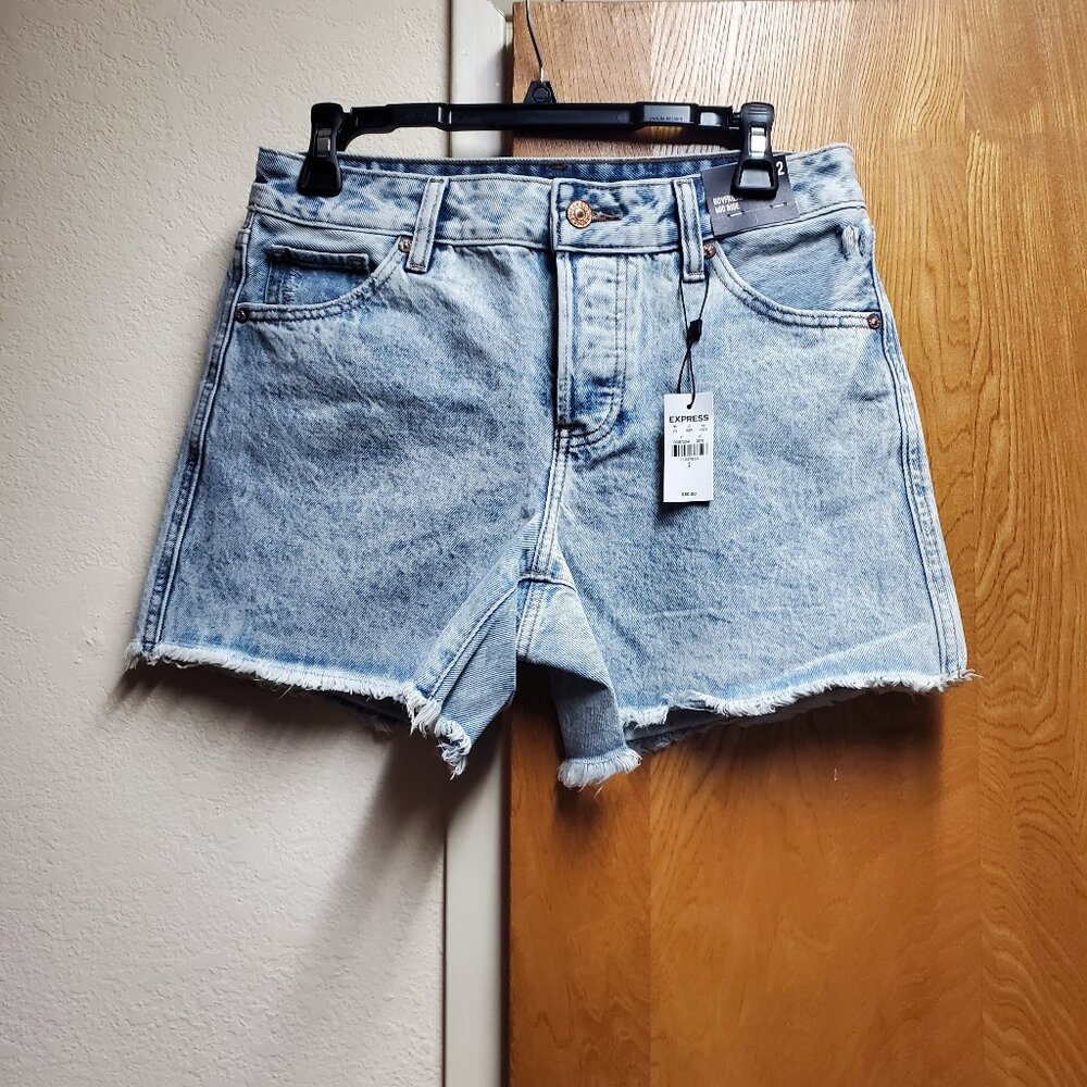 NWT Express Boyfriend Jean Shorts
